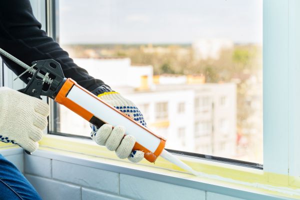 Cost of Window Recaulking Service in Santa Rosa