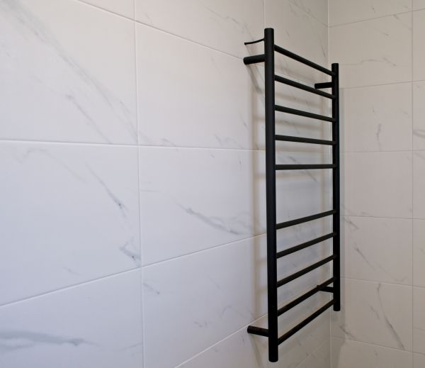 Cost of Towel Rack Installation in Santa Rosa